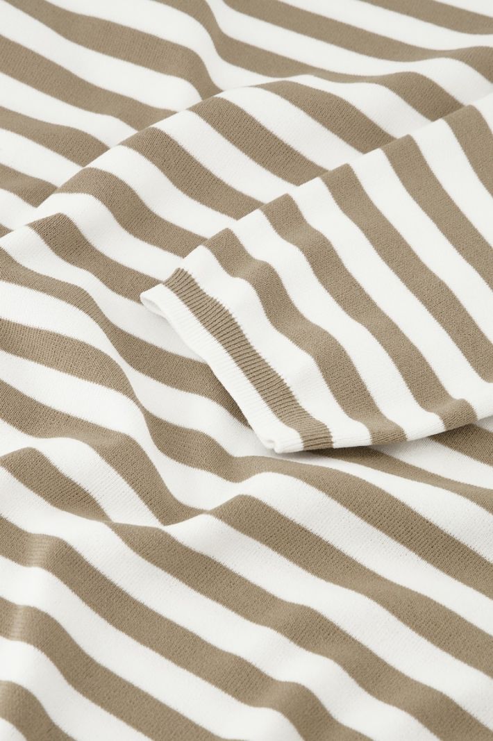 10003 Luna ssl Stripe Pullover - Off White/Clay