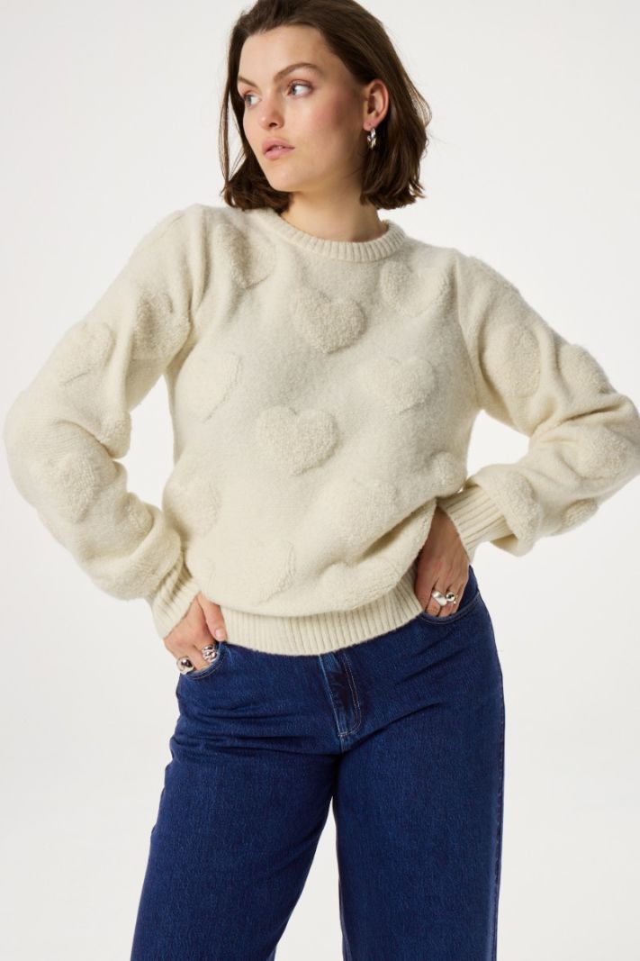 CLT-PUL-24-AW24 Bibian Heart Pullover - Warm White