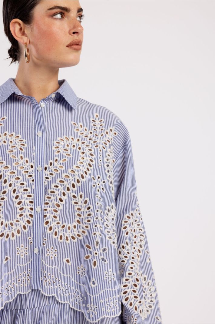 11803 Midge Border Embroidery Blouse - Light Blue/Ecru