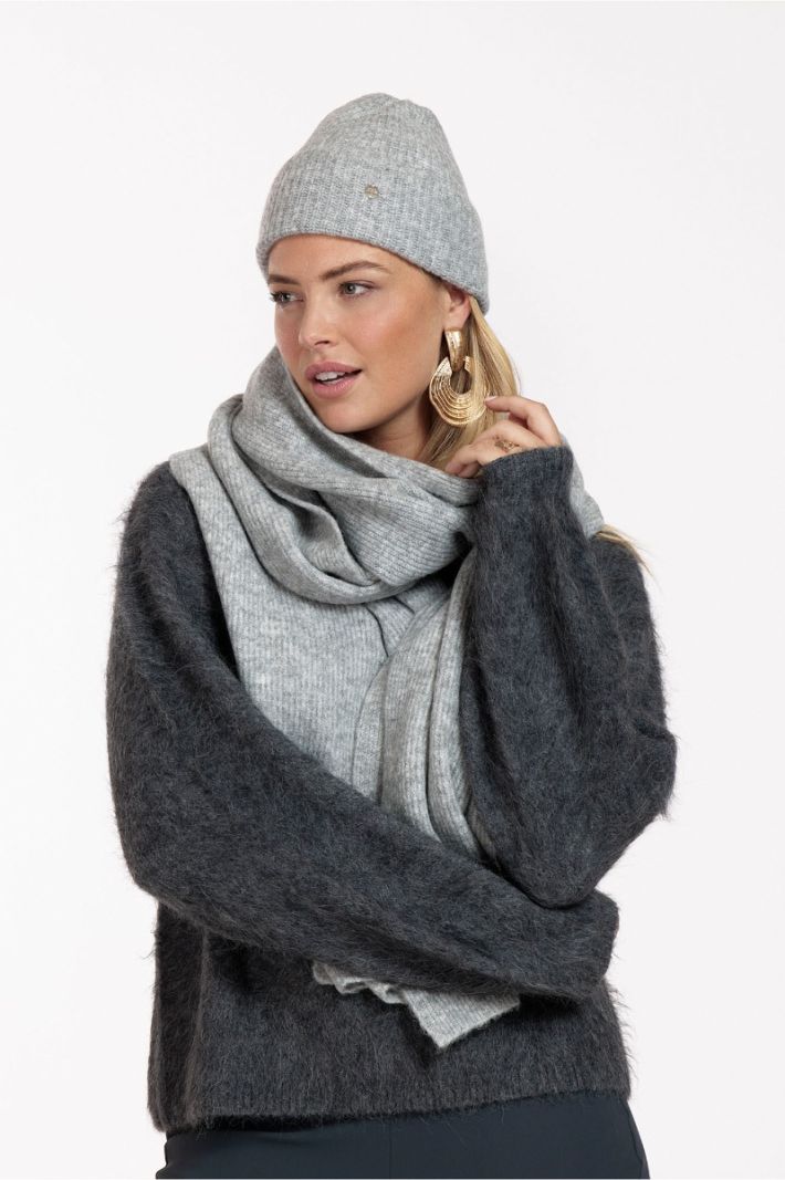 12161 Lisette Furry Pullover - Grey Melange