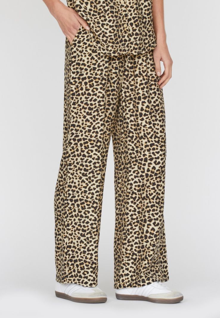 17881 Ella-Pa38 Wijde Broek - Leopard Print