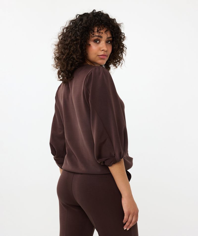 F24.05504 Sweater Twisted Sleeve - Chocolate