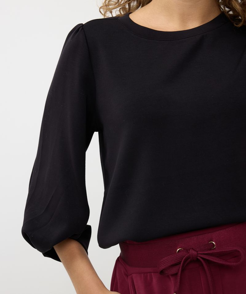 F24.05504 Sweater Twisted Sleeve - Zwart