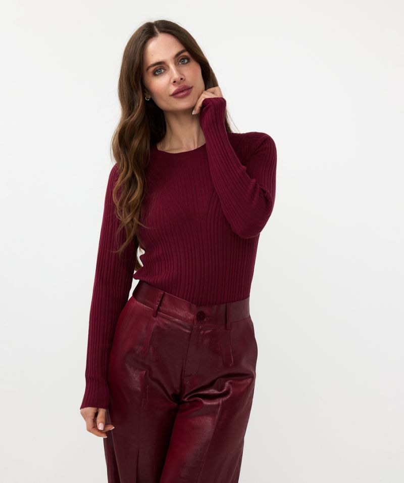 F24.07503 Pullover met Rib V-Design - Wine Red