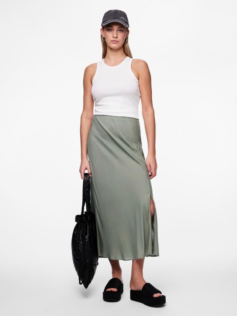 17147811 Pcnya Lange Rok met Split - Hedge Green