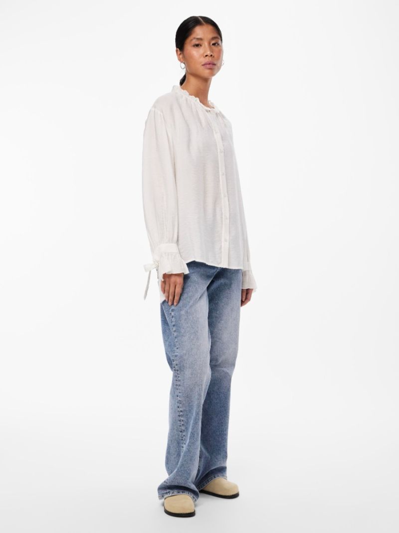 17147583 Pcmarica Blouse - Cloud Dancer