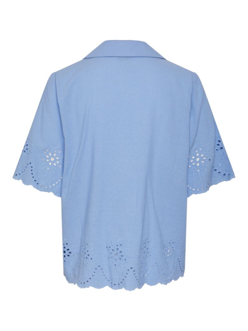 17149521 Pcalmina Broderie Blouse - Hydrangea