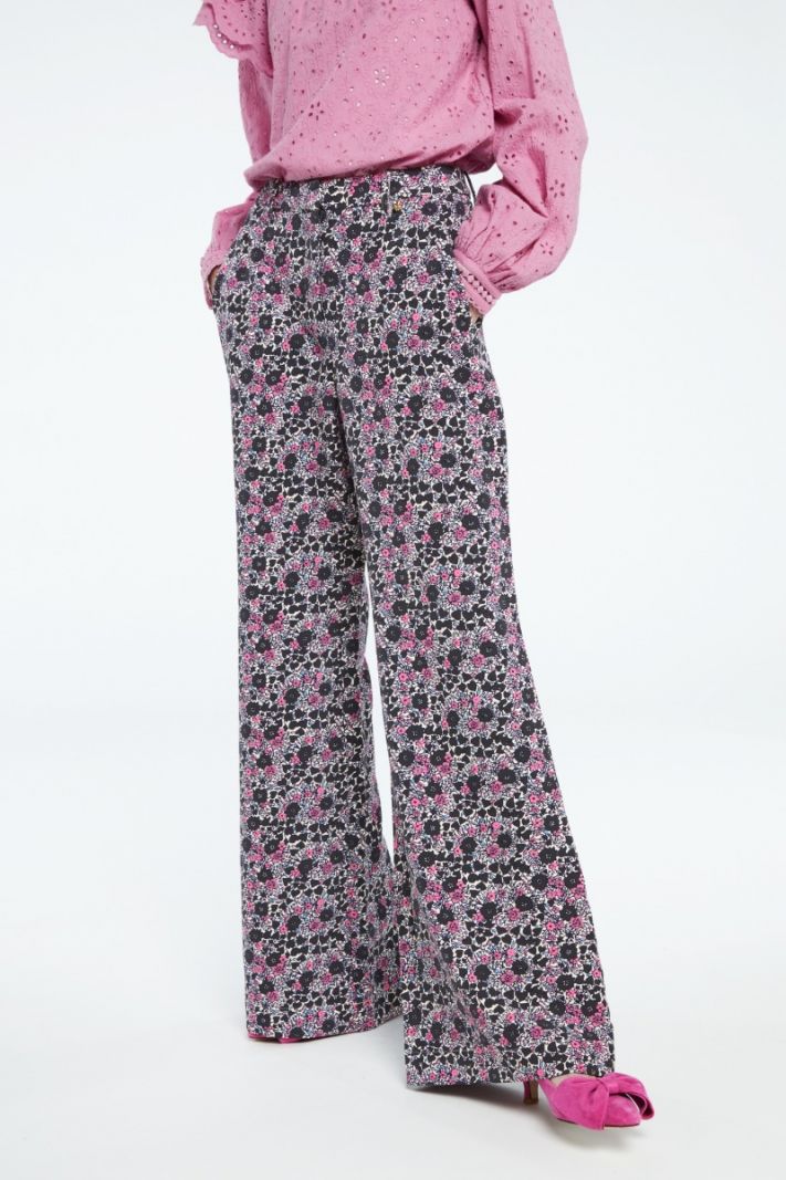 CLT-298-TRS-SS23 Puck Trousers - Warm White/Antra Itsy Ditsy Pink